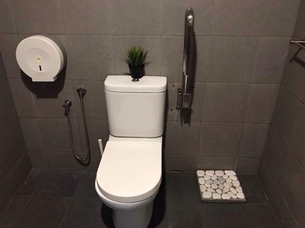 MAX Hotel Subang Jaya Bagian luar foto